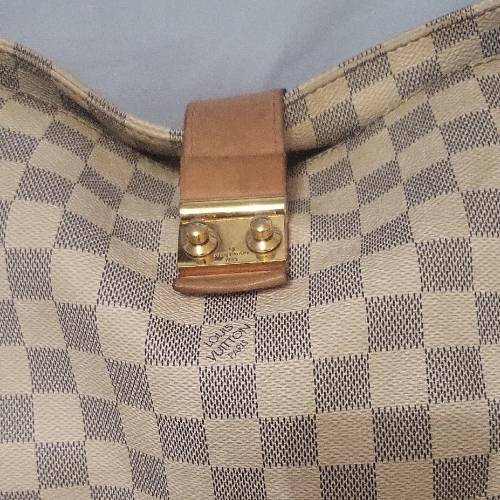 Designer-Style Neutral Check Canvas Tote Bag with Tan Leather Straps - Picture 2 of 3